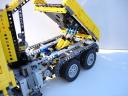 8421-moc-loadingplatform3.jpg