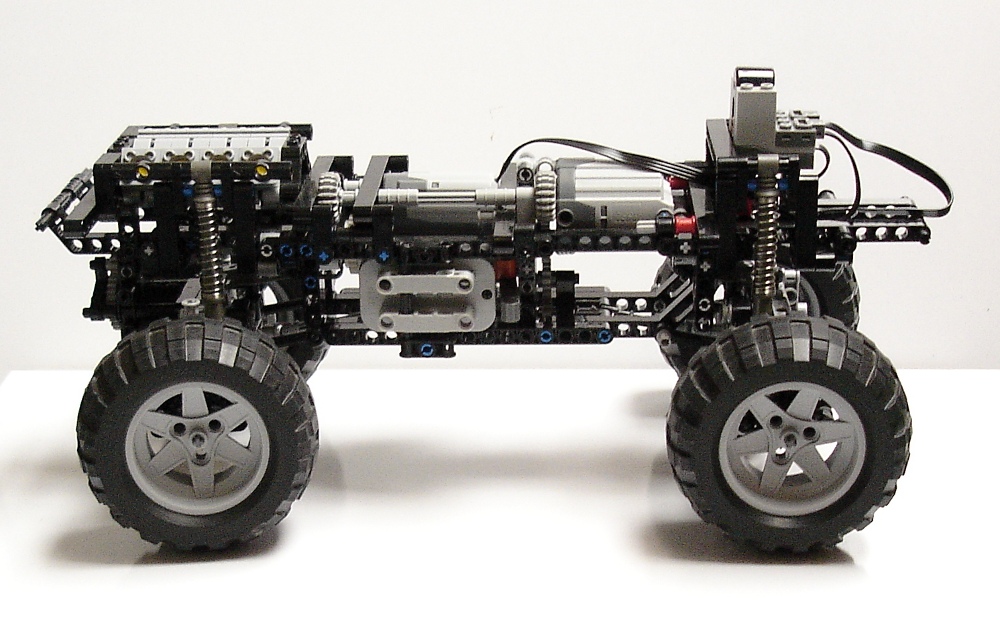 4x4_chassis_side.jpg