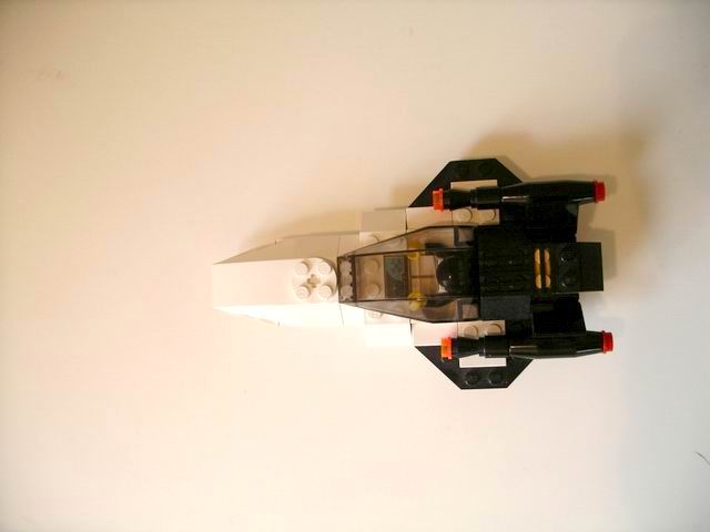omicron-fighter-4.jpg