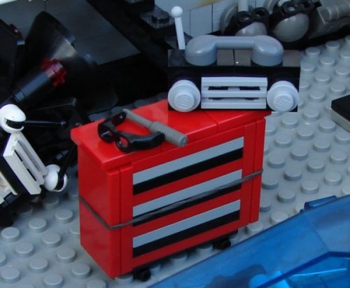 spacegarage_toolbox.jpg