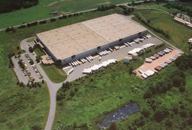 distributioncenter.jpg