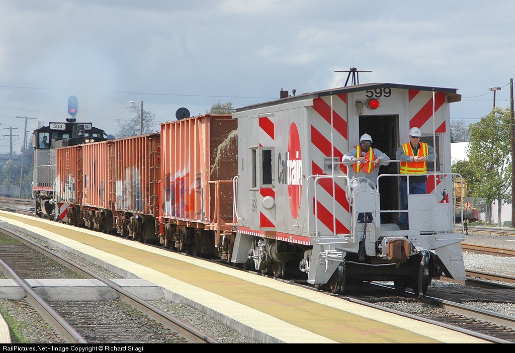 work_train.jpg