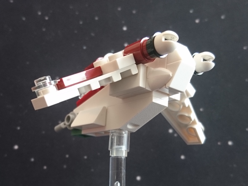 laat_flying_rear_quarter.jpg