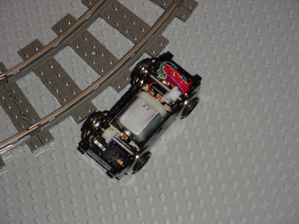 d-decoder_and_motor_installed.jpg