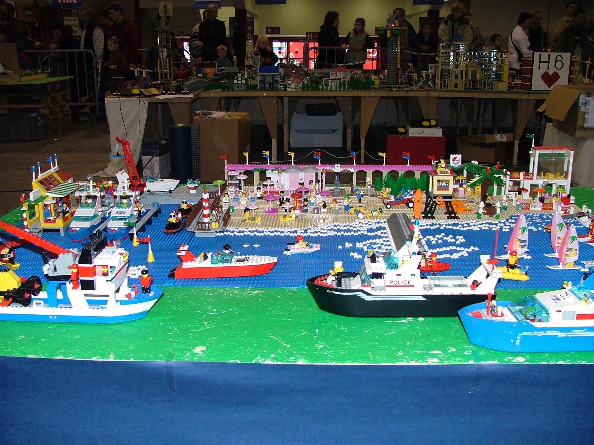 legofestival04115346.jpg