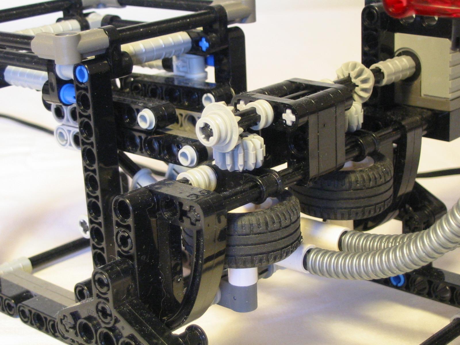 imodule_ball_launcher2.jpg