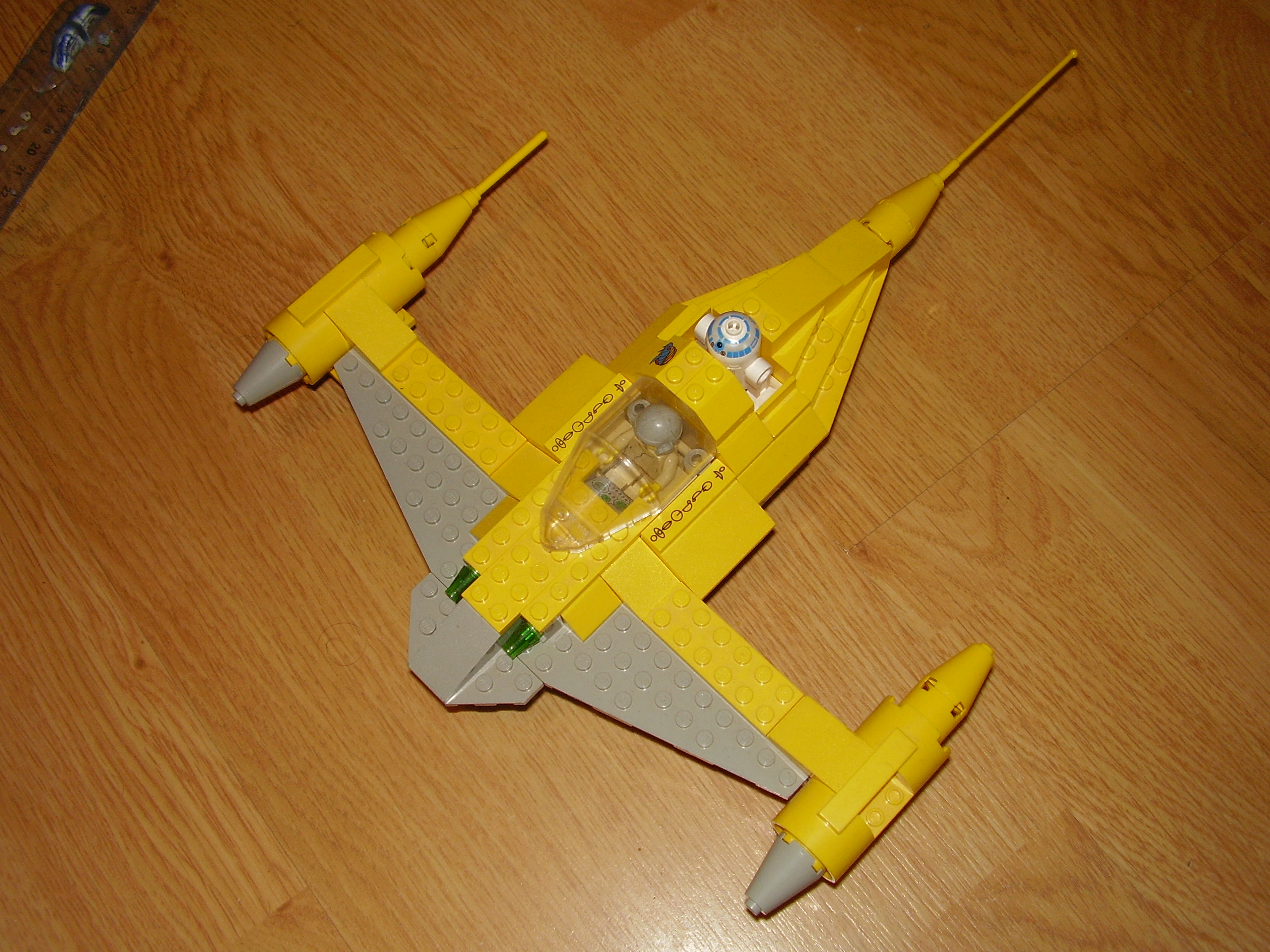 naboo_starfighter.jpg
