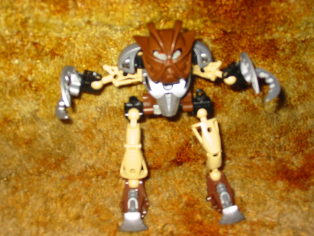 12-justins_bionicle_creations6.jpg
