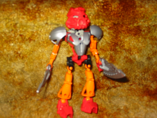 12-justins_bionicle_creations7.jpg