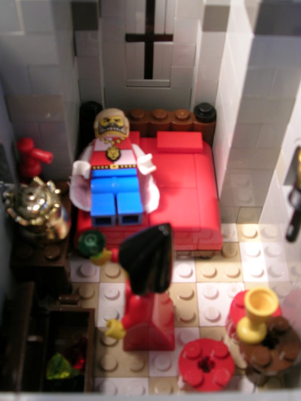 28_kings_bedroom.jpg