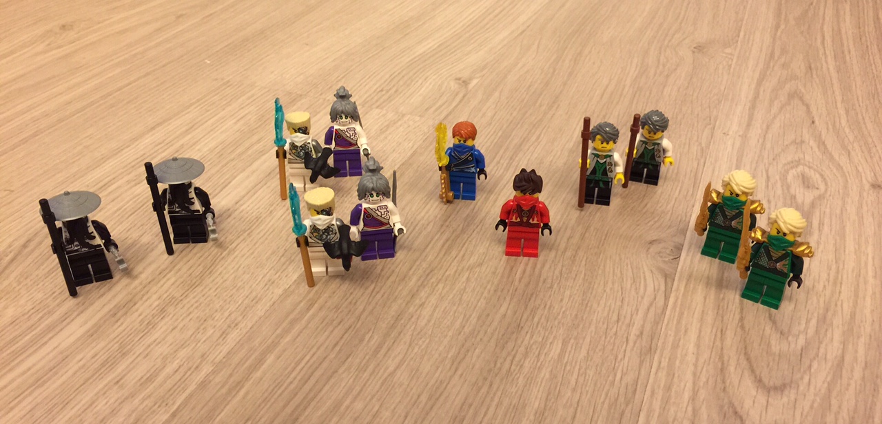 ninjago_figure.jpg