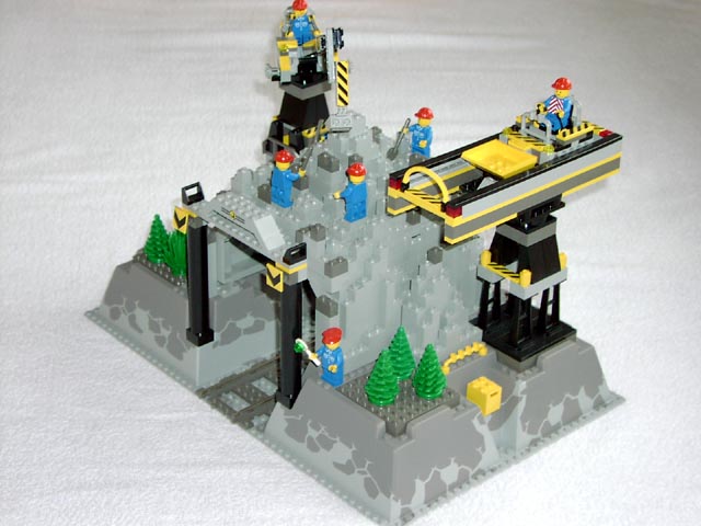 tunnel002.jpg