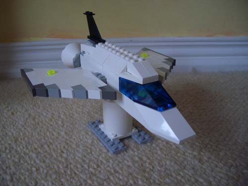 shuttle_v_front_side2.jpg