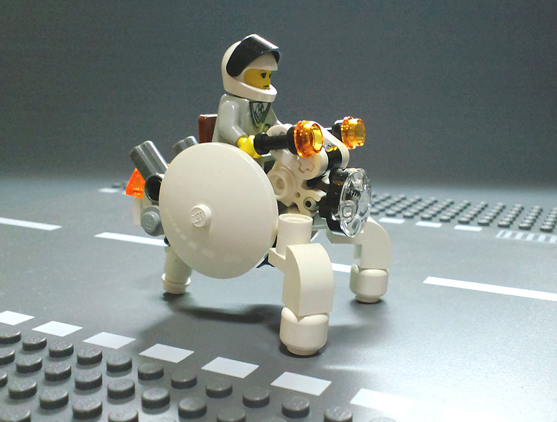 3legsmotorcycle_03.jpg