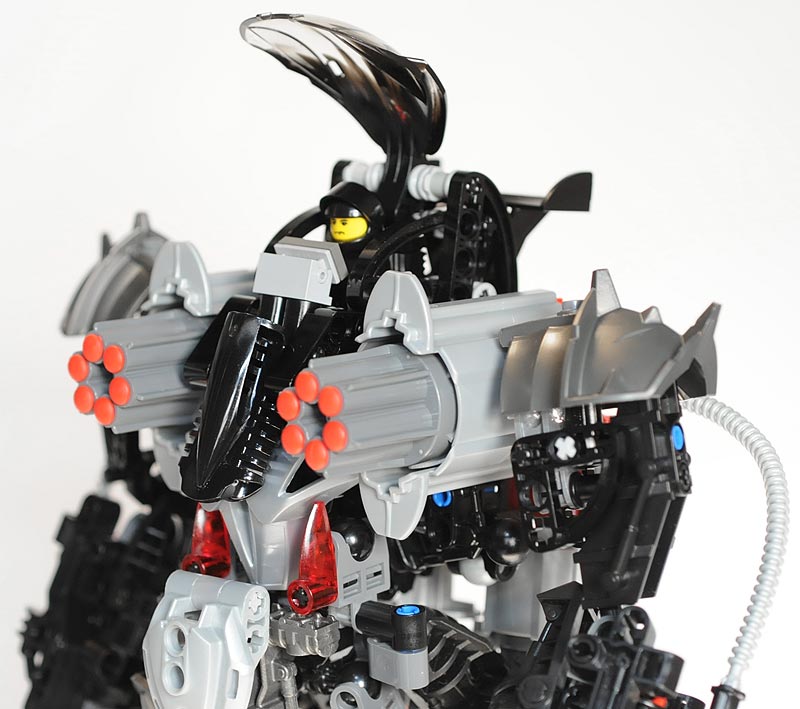 armed_09.jpg