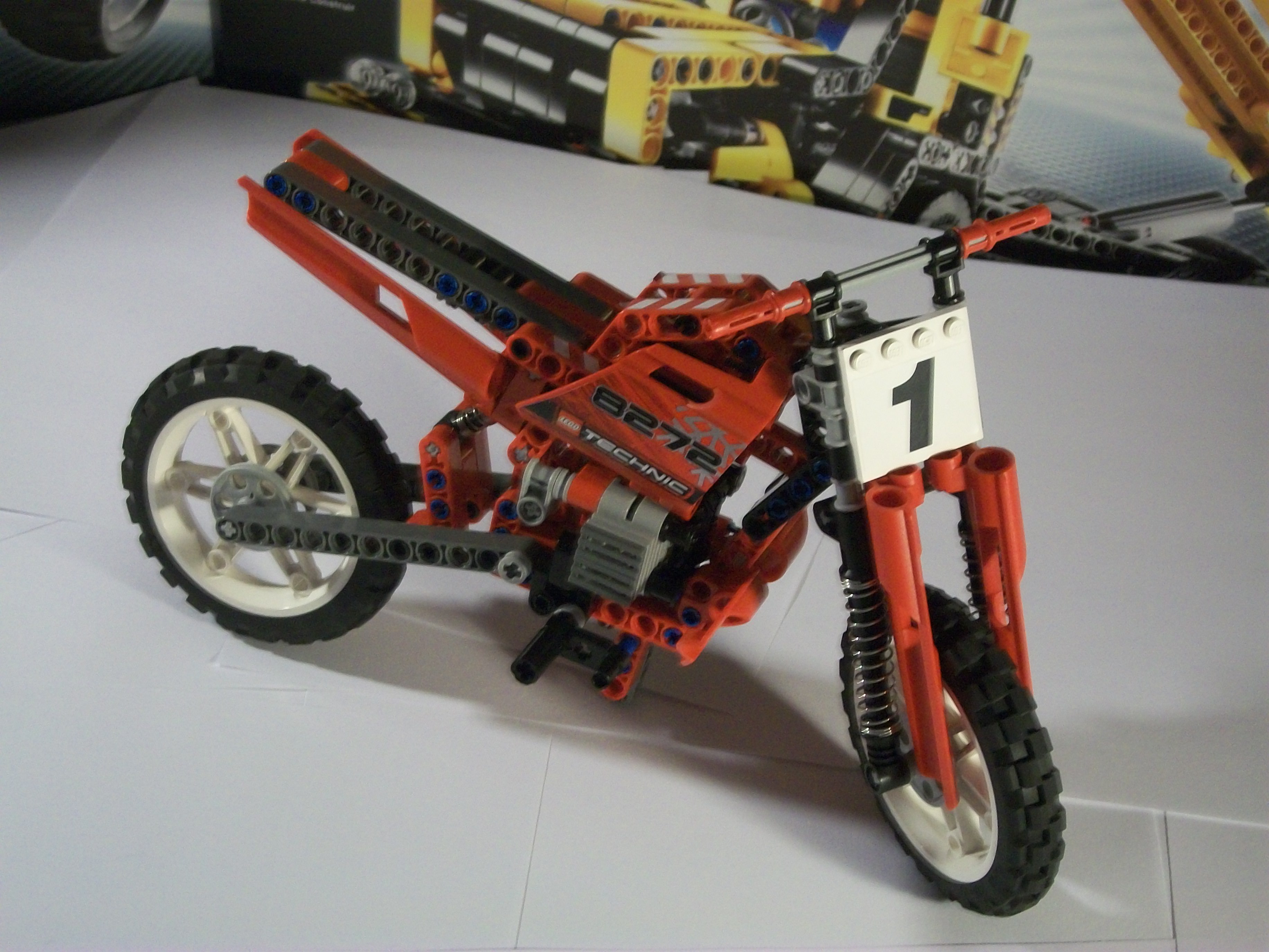 my_red_bike_001.jpg