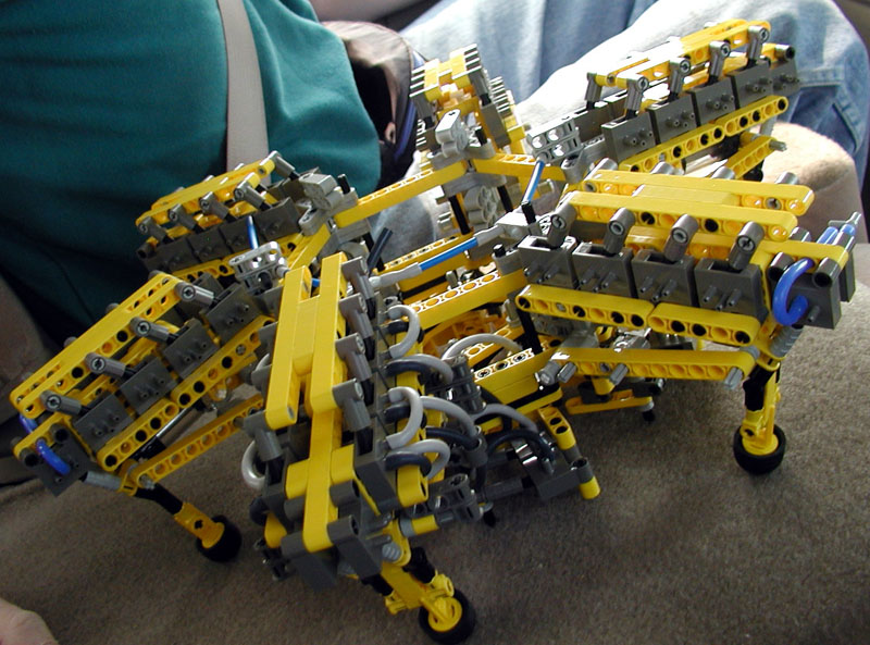 2brickfest2004.jpg