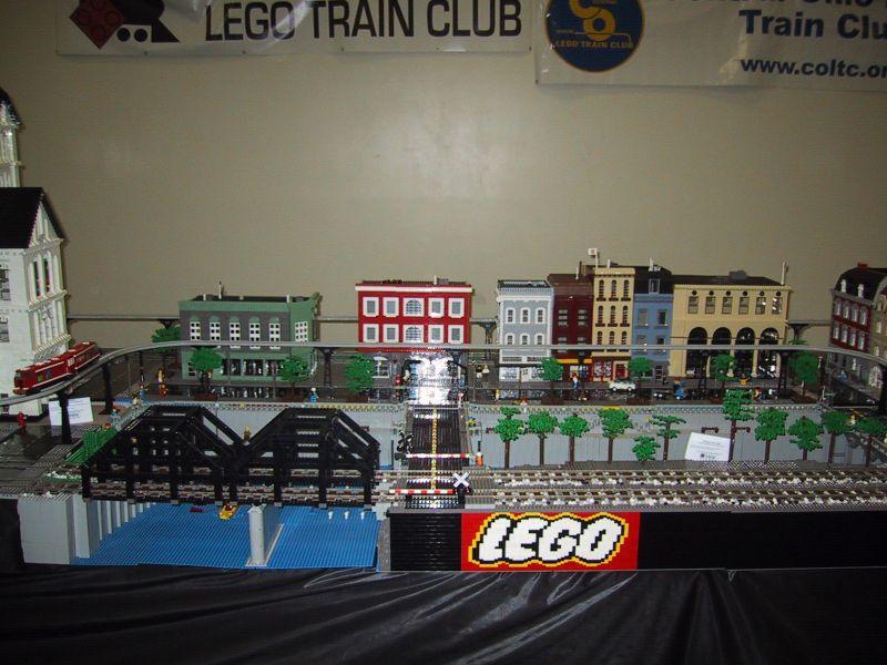 brickfest_2005_20.jpg