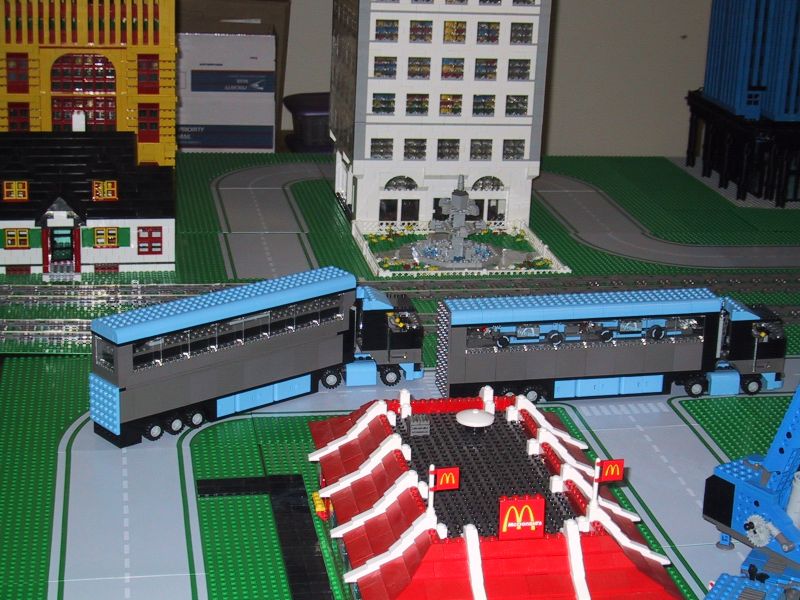 brickfest_2005_26.jpg
