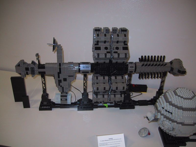 brickfest_2005_60.jpg