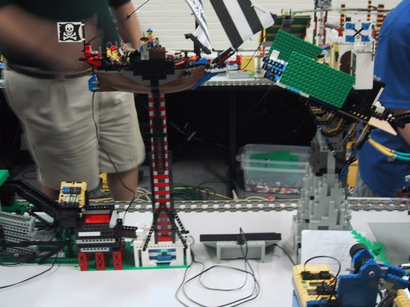brickfest_2005_77.jpg