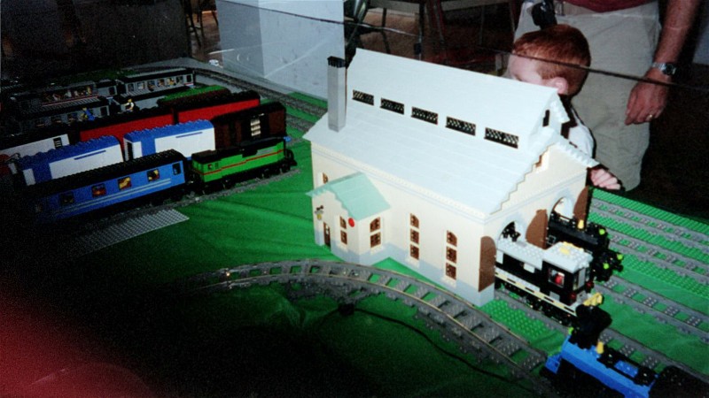 engine_shed2.jpg