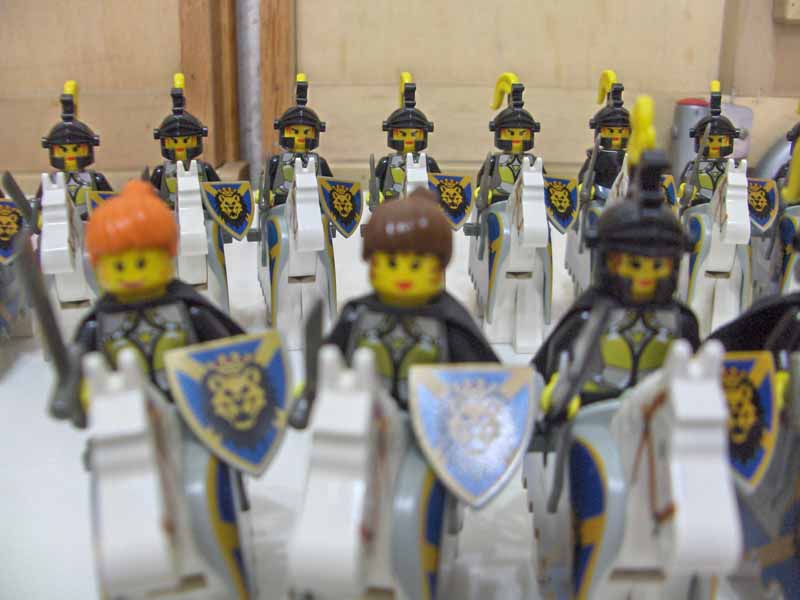 female_knights_005.jpg