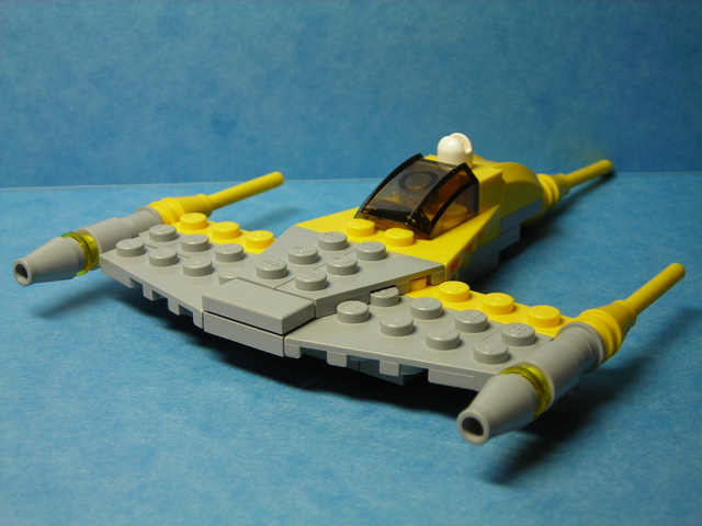 naboo_fighter-05.jpg