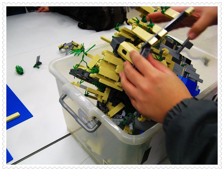 lego_at_cityu098.jpg