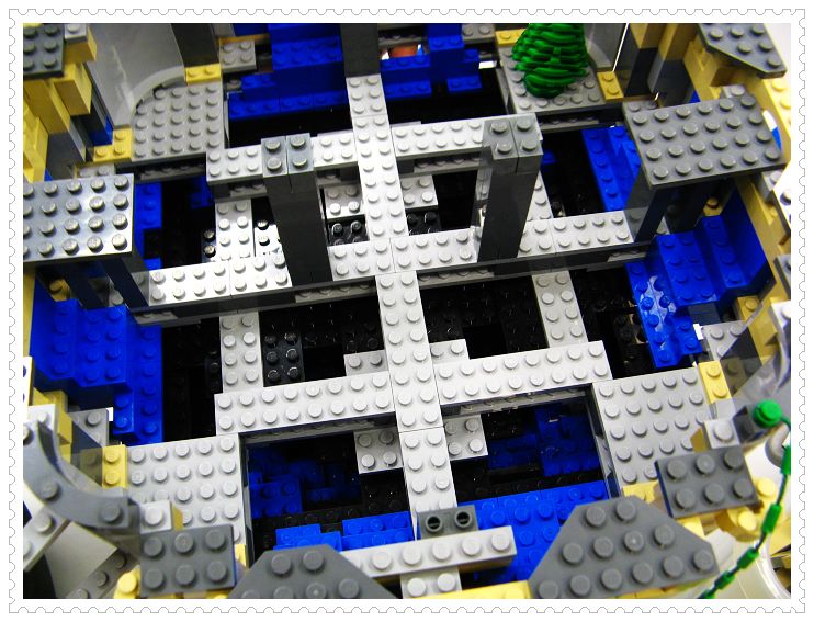 lego_at_cityu105.jpg