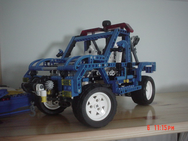 8435_2.jpg