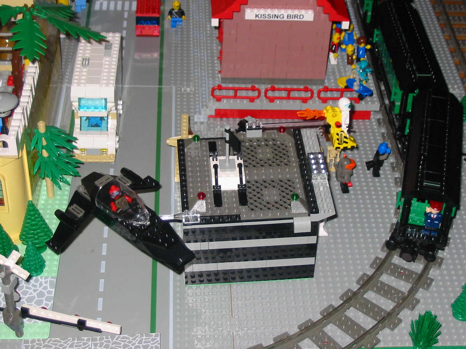 train-layout2004-028.jpg.jpg