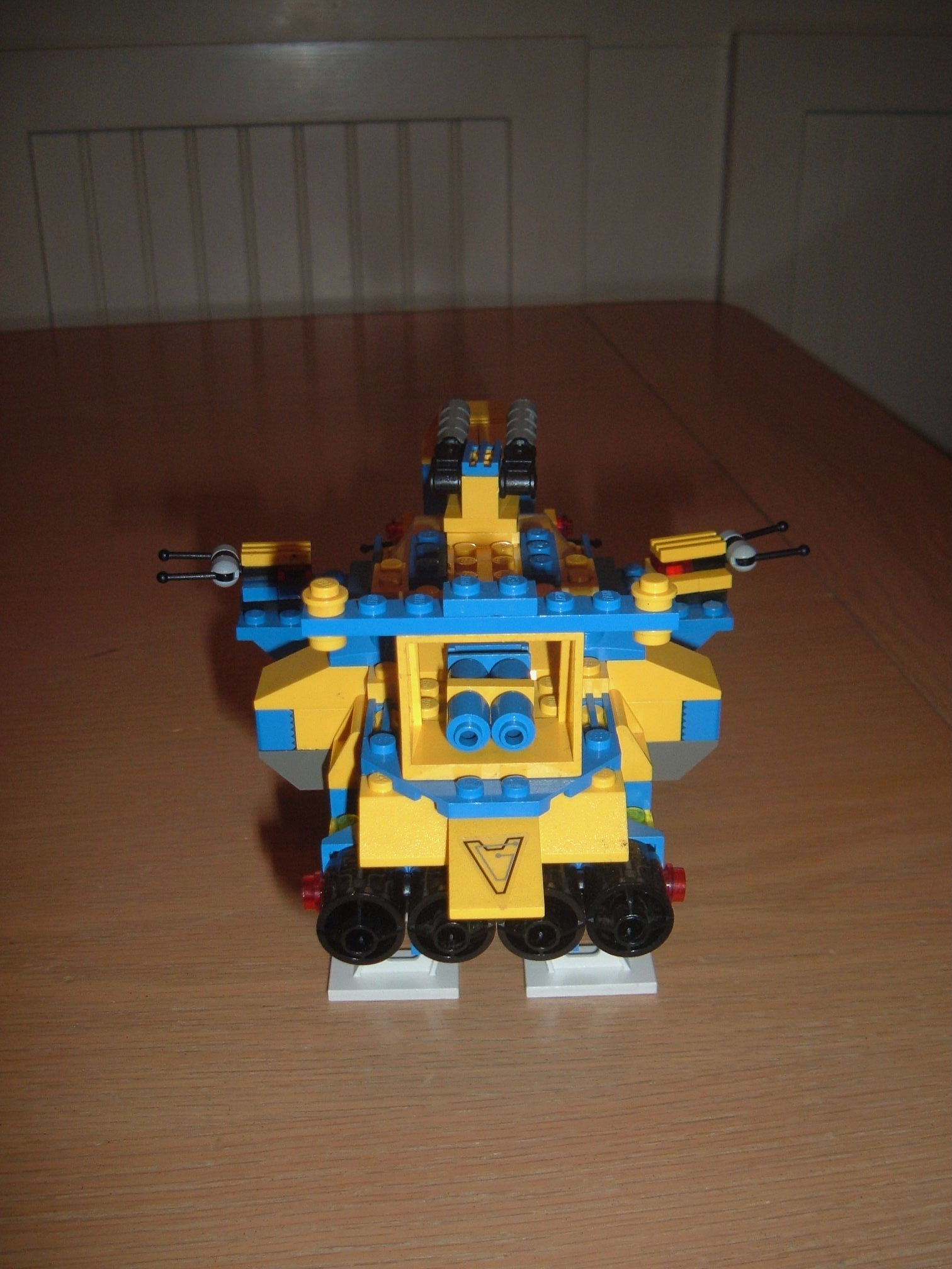2006_0205lego0007.jpg
