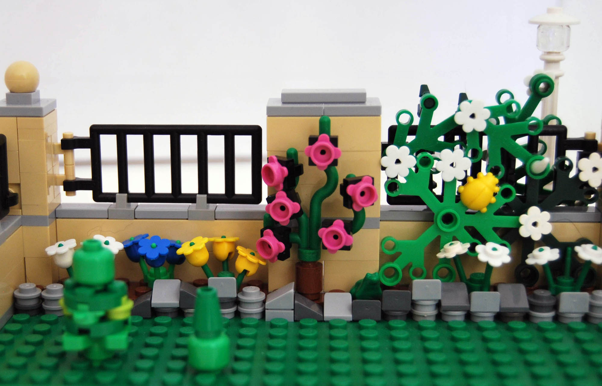 v4_fronte_giardino_dx_9.jpg