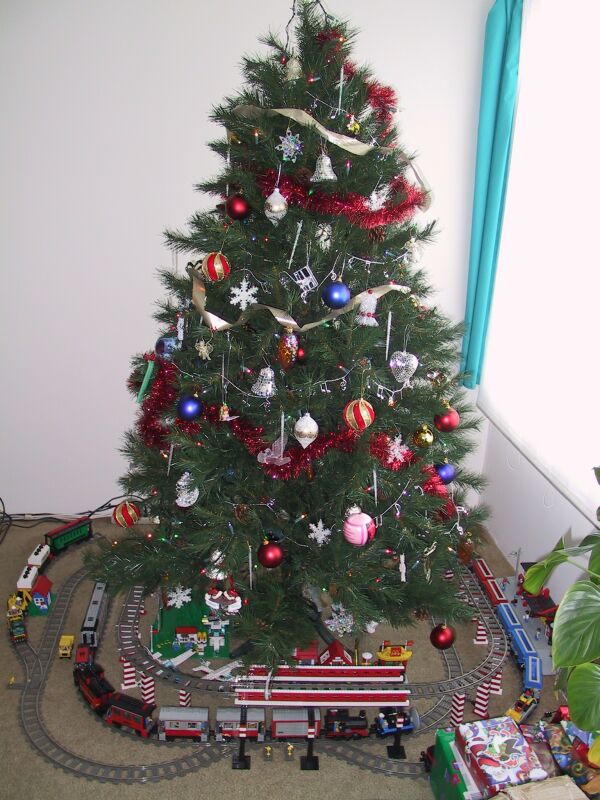 christmastree.jpg