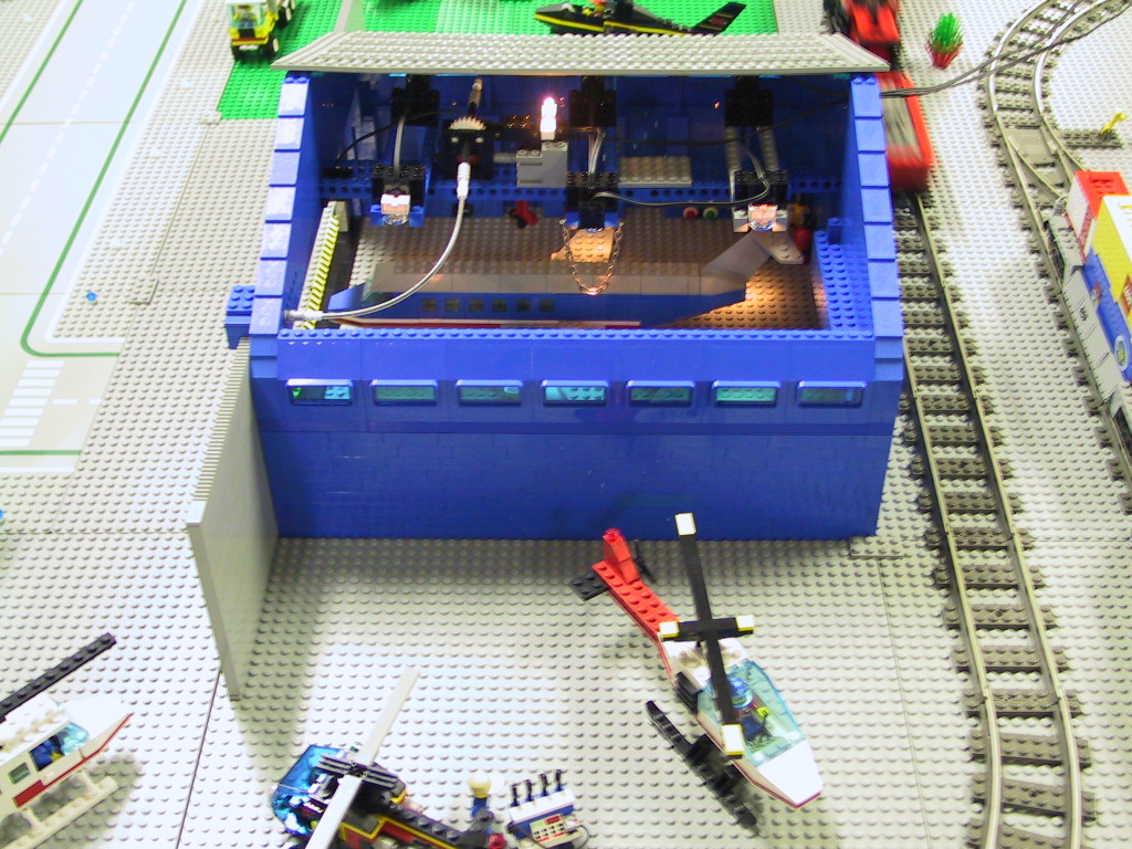 airport-hanger.jpg