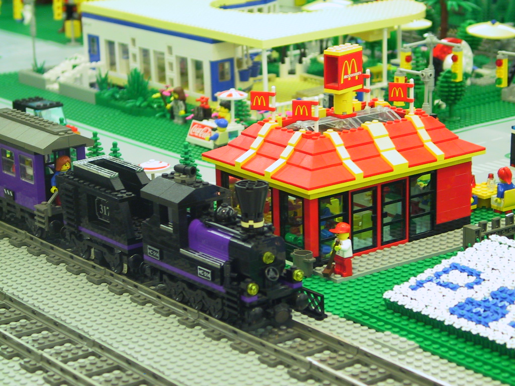 purplesteamer2.jpg