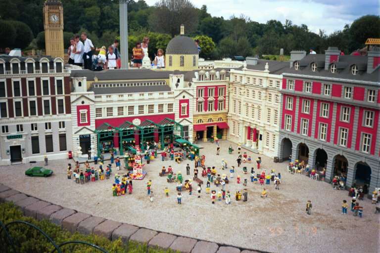 morelond.jpg