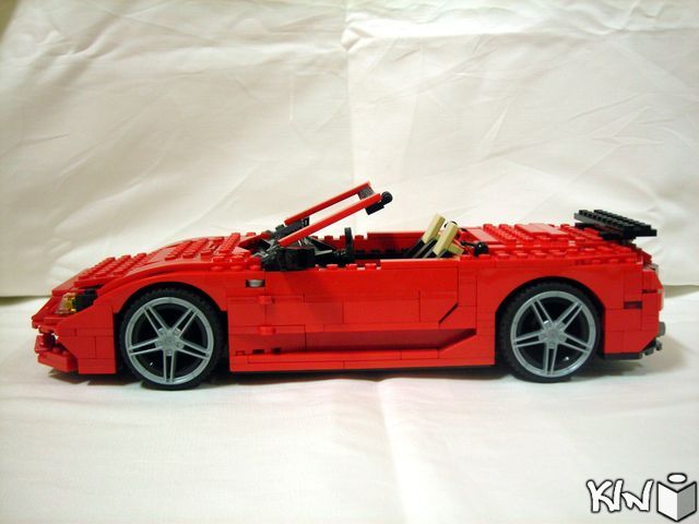 r-com_03.jpg
