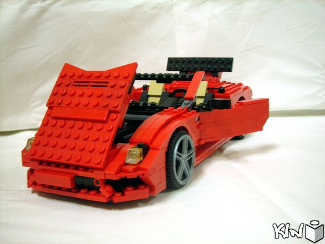 r-com_20.jpg