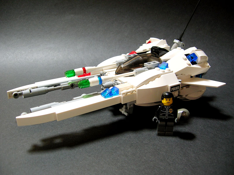 elite_police_speeder_01.jpg