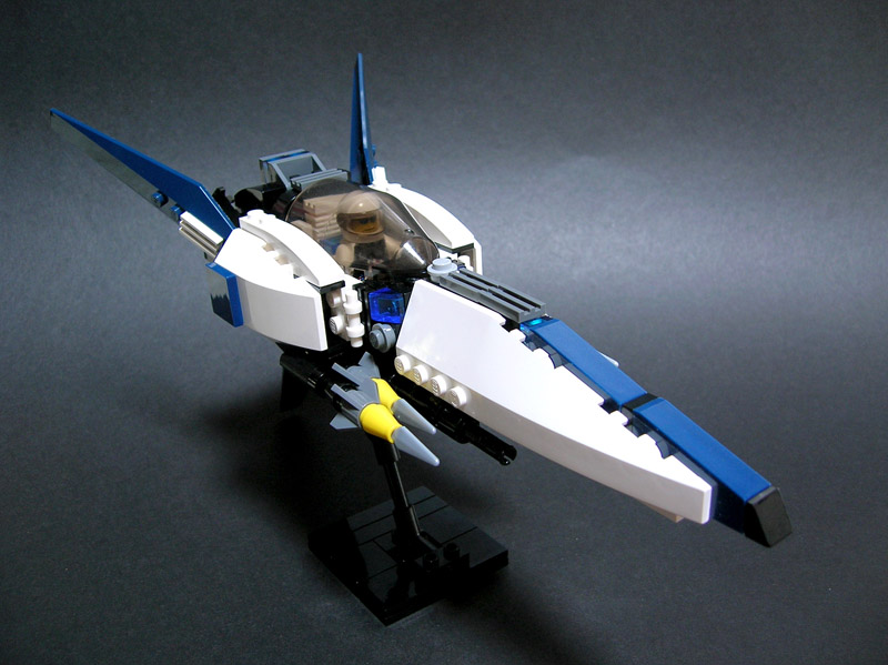 navy_arrow_04.jpg