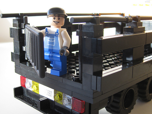lego_utility_truck_2.jpg