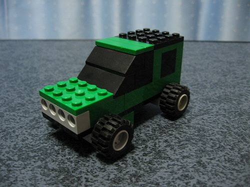 03_green_vehicle.jpg