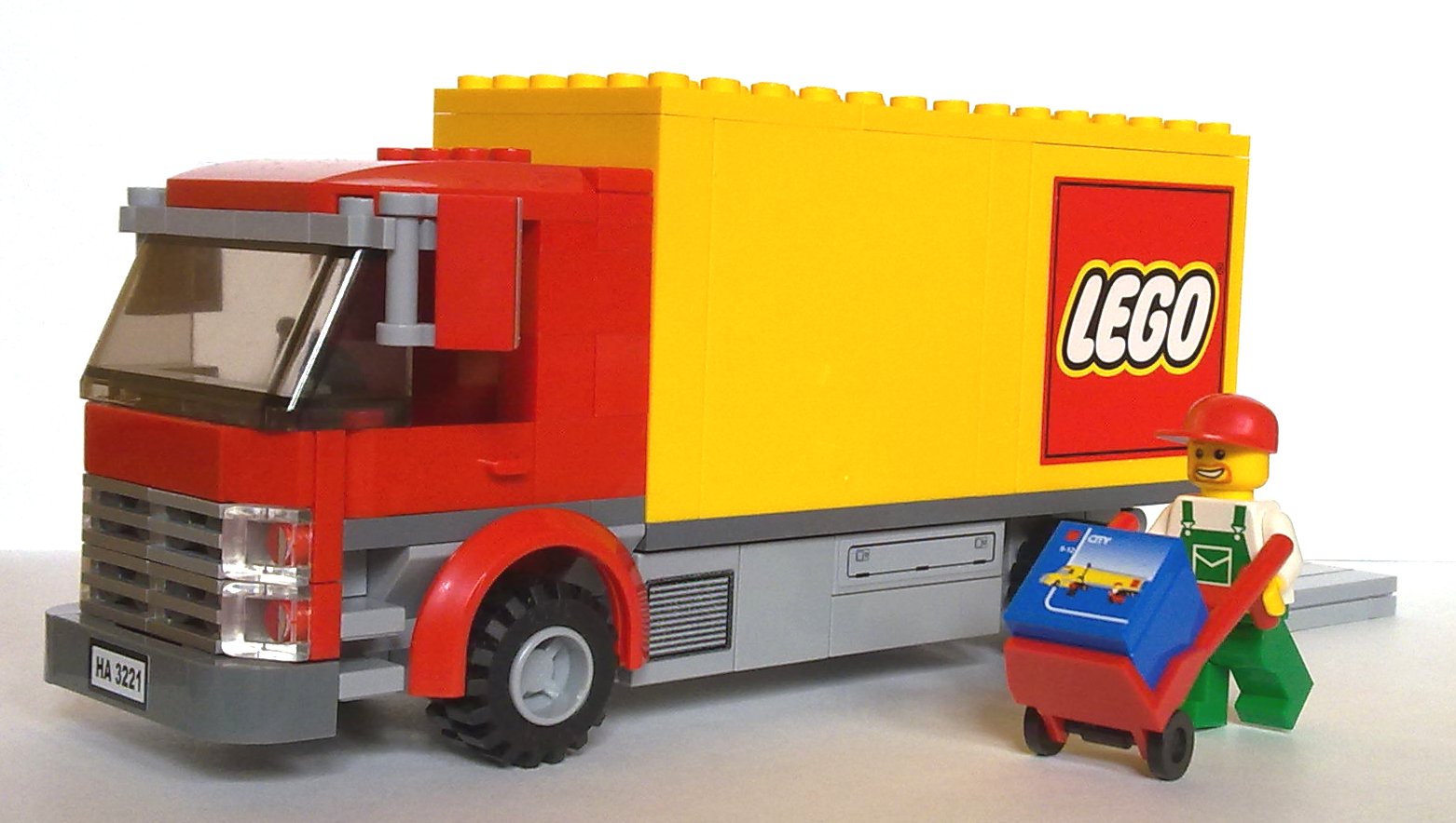 lorry1.jpg
