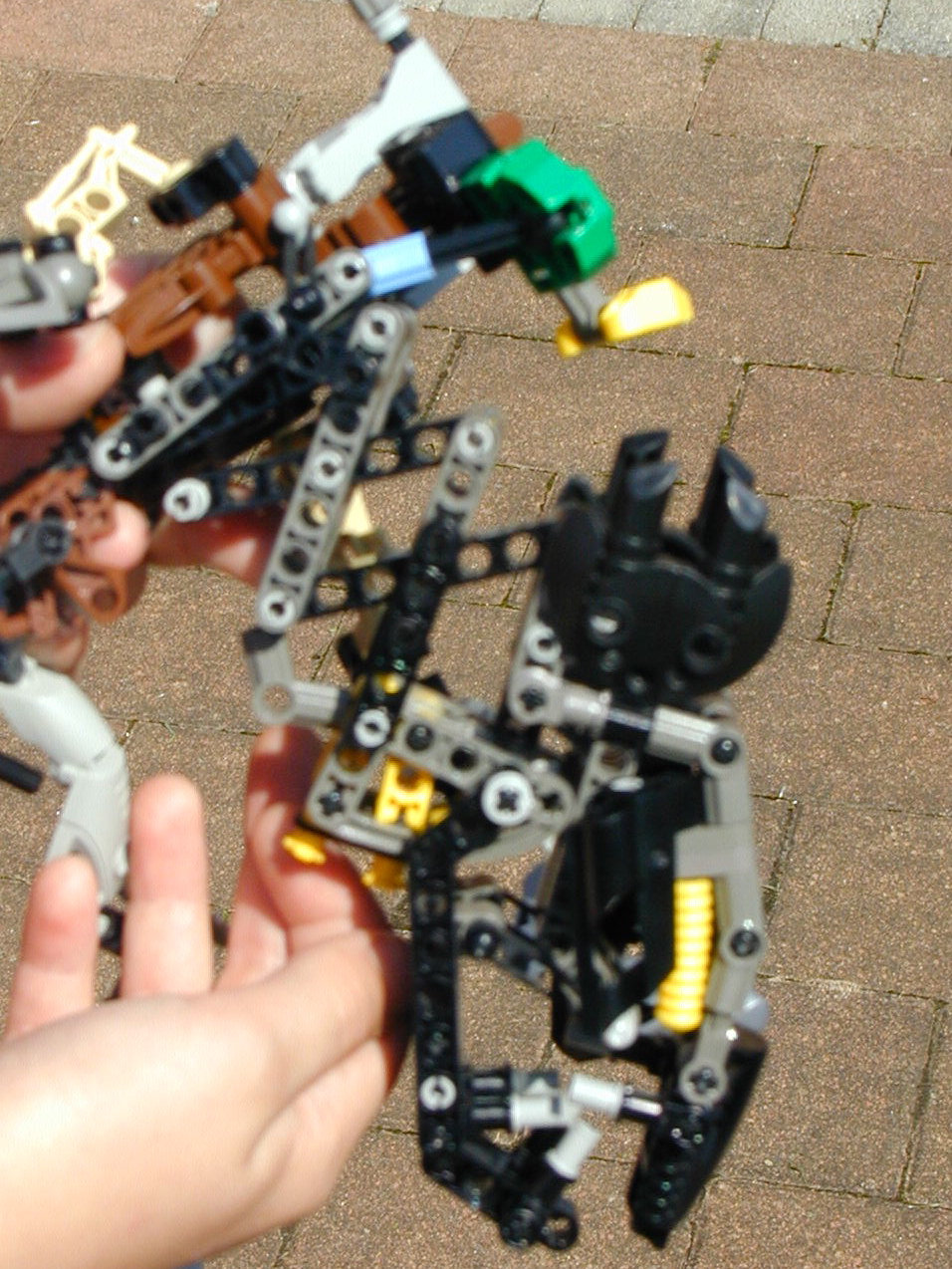 15bionicle.jpg