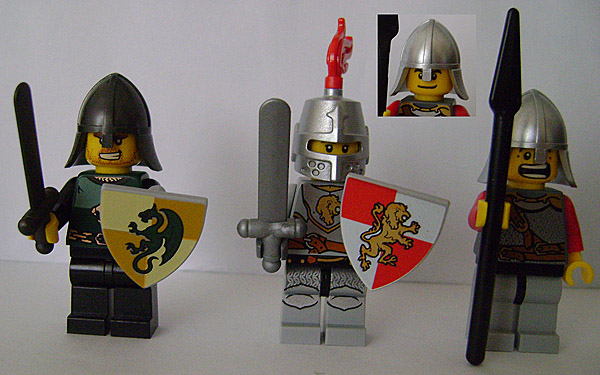 castle-minifig-600-1.jpg