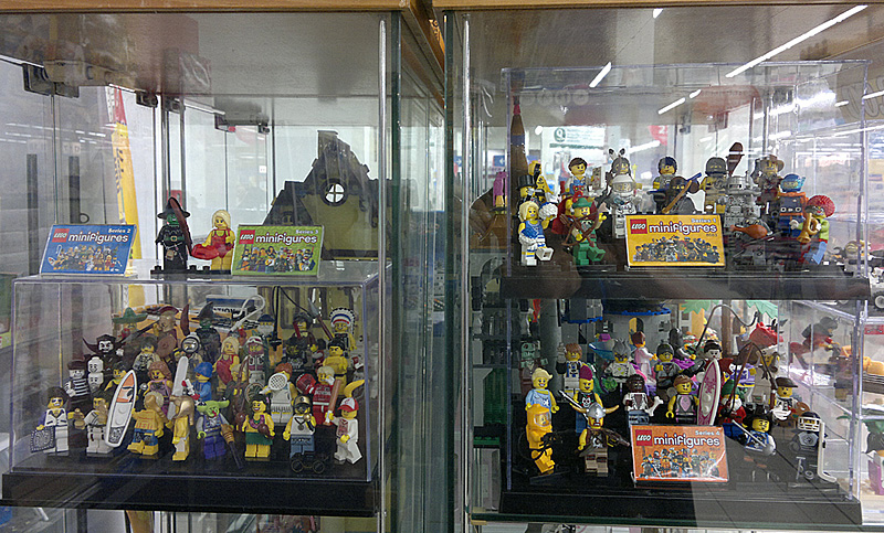 minifigue_all-800.jpg