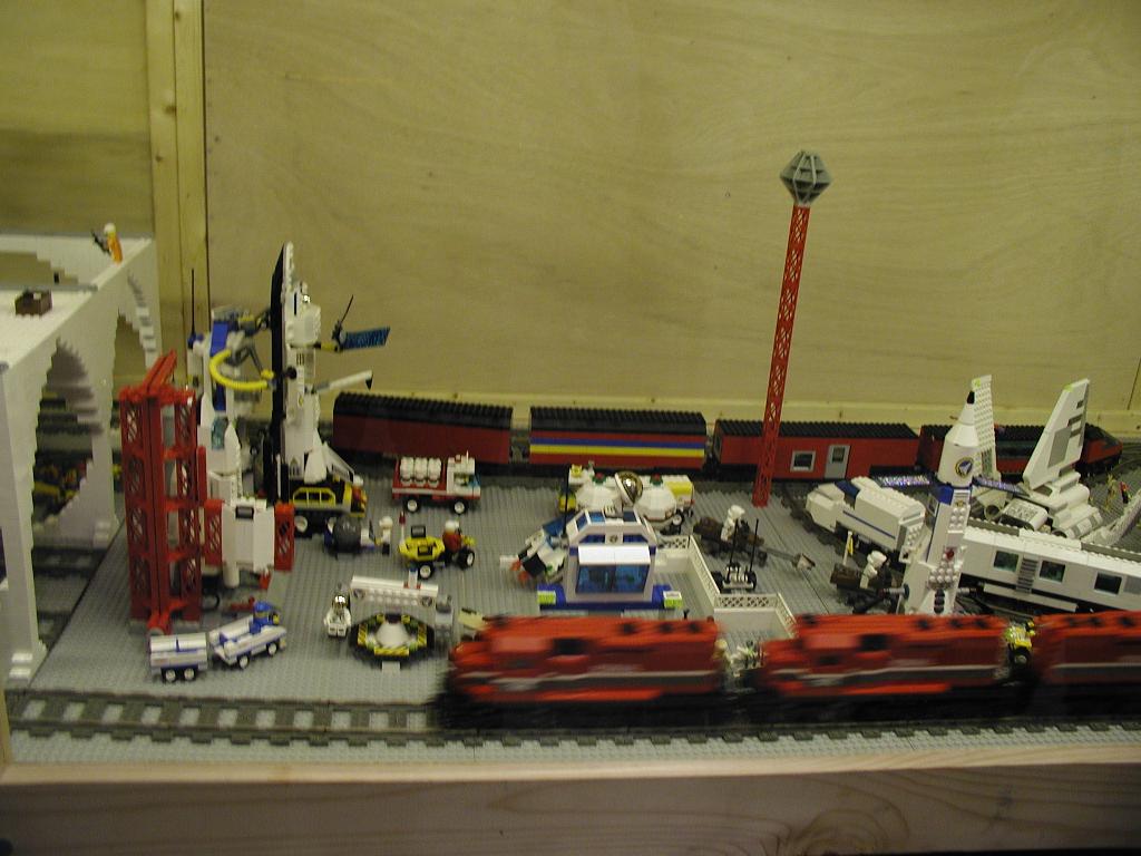 dennis01.jpg