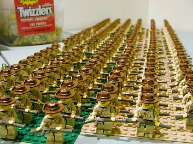 mini-troops_02.jpg